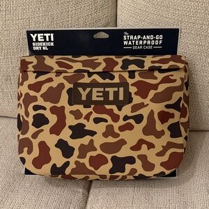 YETI Sidekick Dry 6L- Wetland Camo